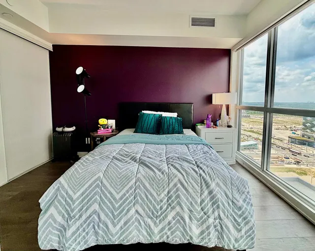 Additional image 11 of 2 Sonic Way Unit 2003