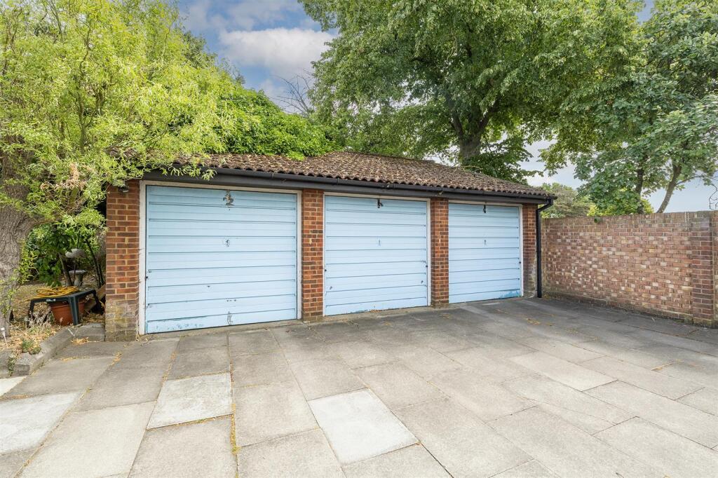 Additional image 9 of Albany Mews, North Orbital Road, St Albans