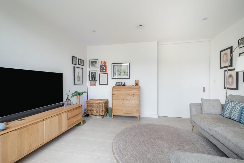 Additional image 23 of Gabriel Square, St. Albans, Hertfordshire