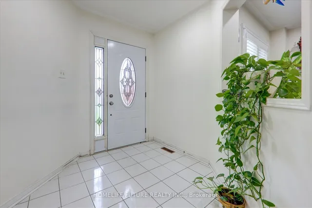 Additional image 12 of 10 Hania Terr