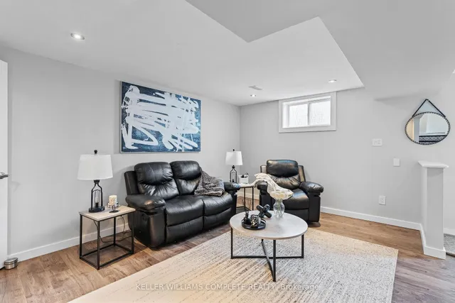 Additional image 32 of 423 QUEEN VICTORIA Dr