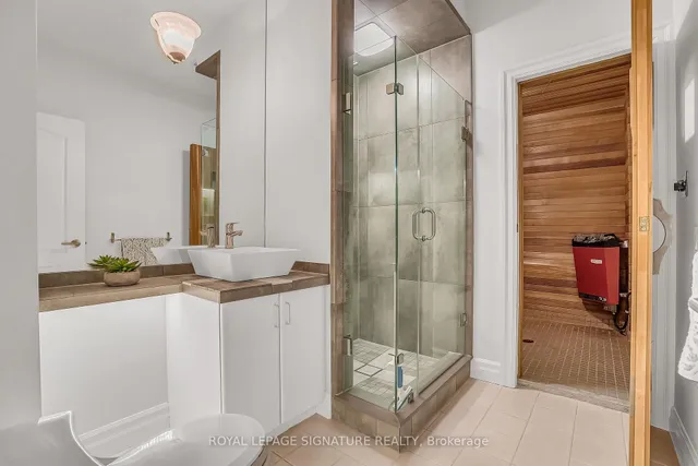 Additional image 43 of 20 Hurlingham Cres