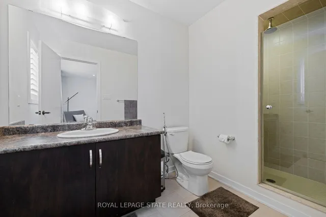 Additional image 37 of 136 Crafter Cres