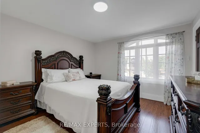 Additional image 12 of 19 Kenora Cres