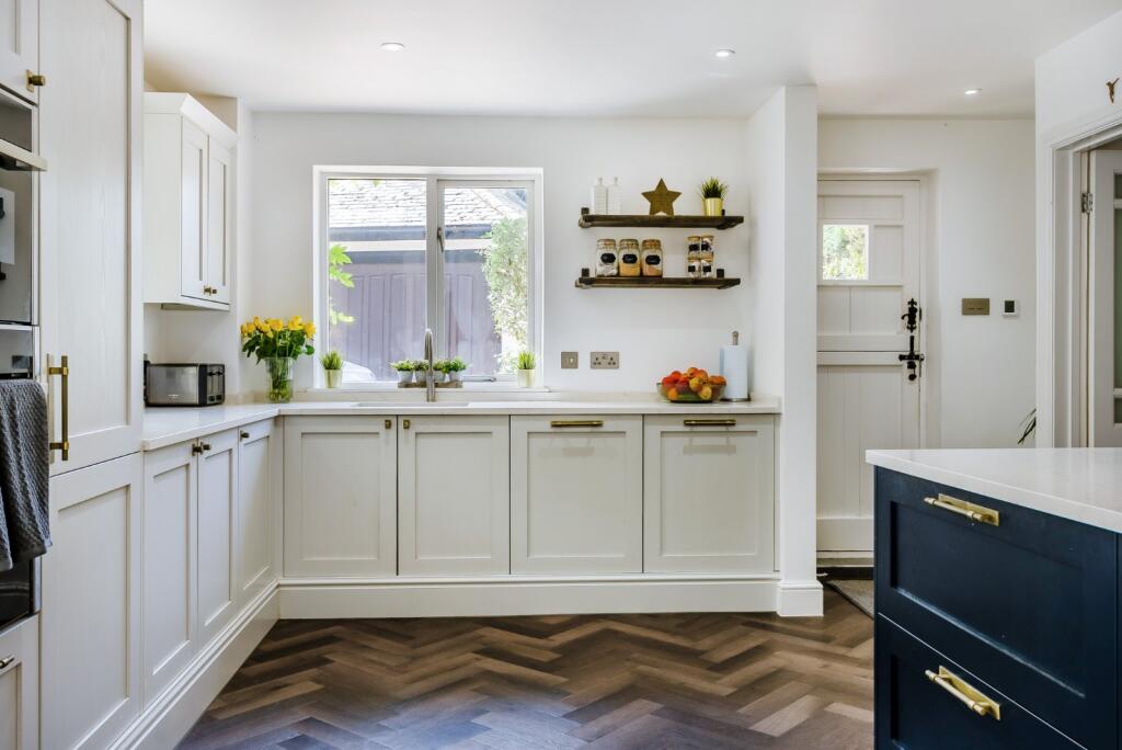 Additional image 34 of Radlett Road, Frogmore, St. Albans, Hertfordshire