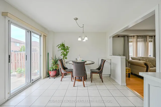 Additional image 15 of 21 Riverplace Cres