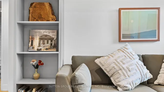 Additional image 15 of 22 Southport St Unit 433