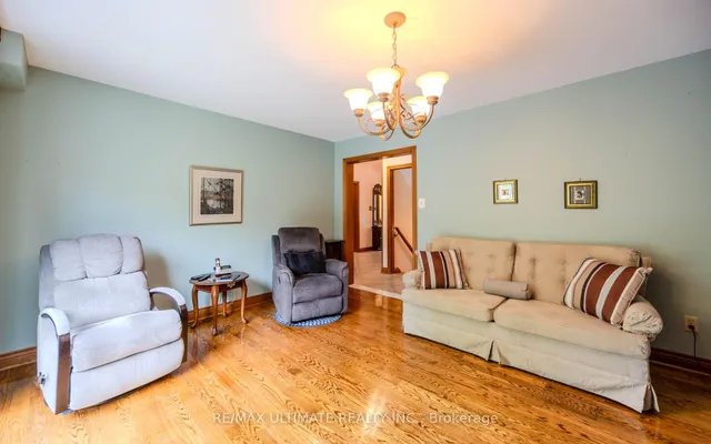 Additional image 18 of 7 Marker Crt