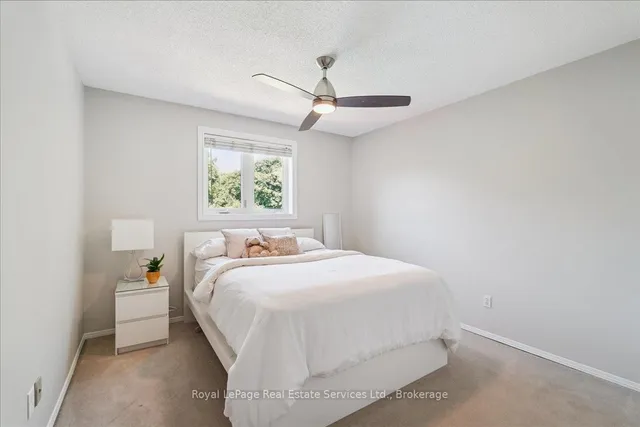 Additional image 26 of 471 Deerhurst Dr