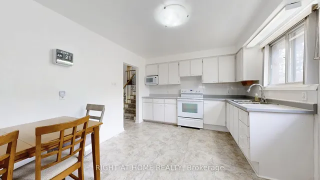 Additional image 13 of 31 Amberjack Blvd