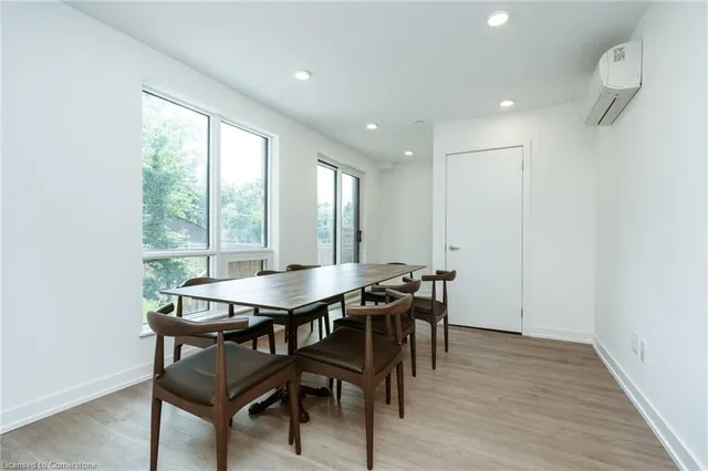 Additional image 37 of 861 Sheppard Ave Unit 18