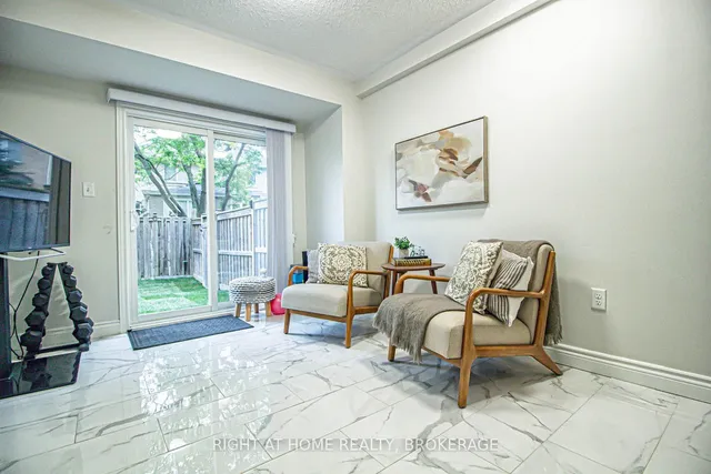 房产图片 16 - 1358 Granrock Cres