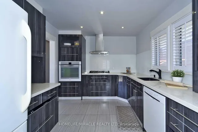 Additional image 8 of 16 Wantanopa Cres