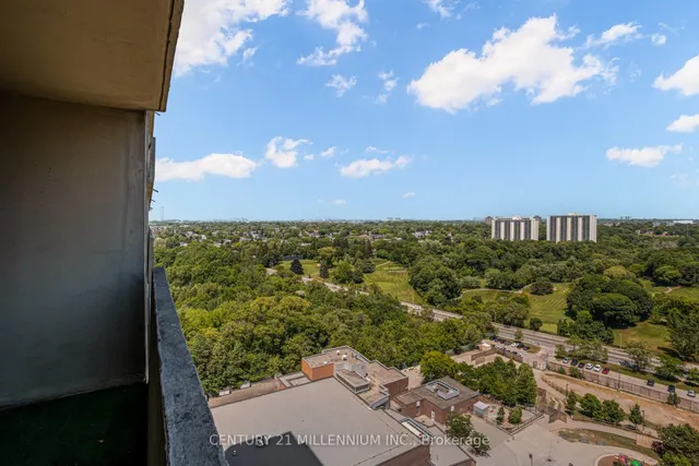 Additional image 28 of 5 Massey Sq Unit 2009