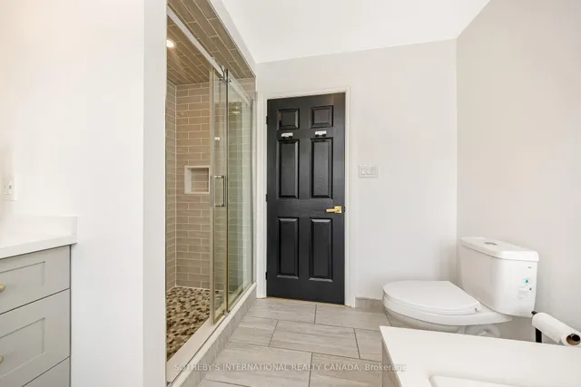 房产图片 35 - 10 Meander Clse