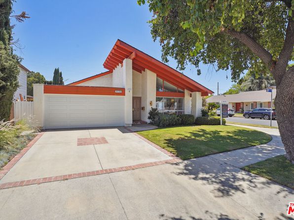 Property image for 19730 Hatton St, Winnetka, CA 91306