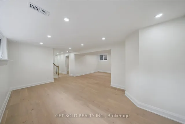 Additional image 23 of 521 Grand Blvd