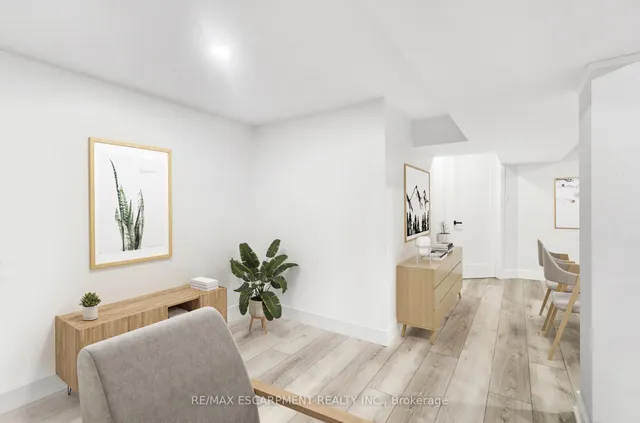 Additional image 40 of 27 Dalton Cres