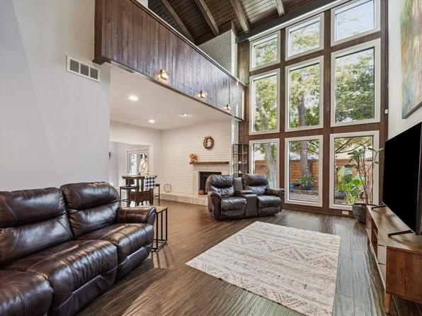 12692 Briar Patch Rd, Houston, TX 77077