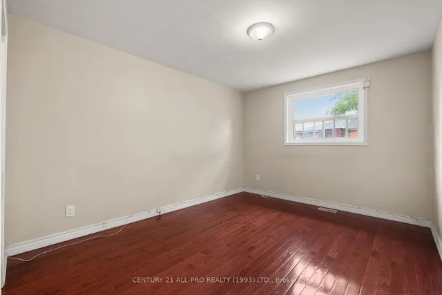 Additional image 22 of 84 Goldsboro Rd