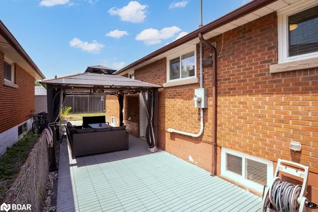 Additional image 31 of 42 Terrace Dr