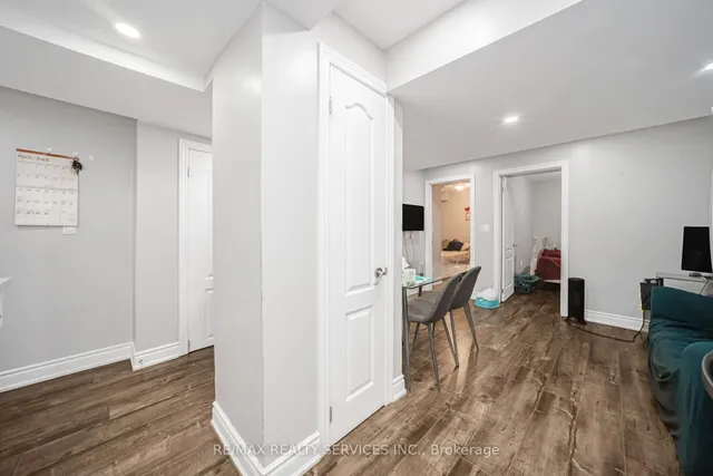 Additional image 38 of 15 Ebury Dr