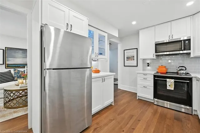 Additional image 15 of 445 Woodview Rd Unit 3