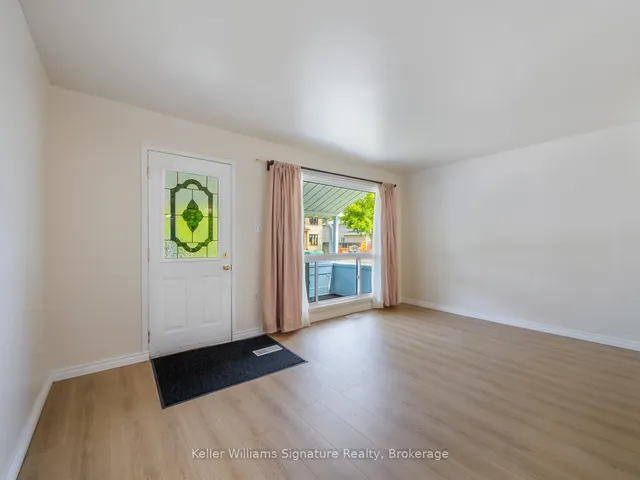 Additional image 6 of 3138 Merritt Ave