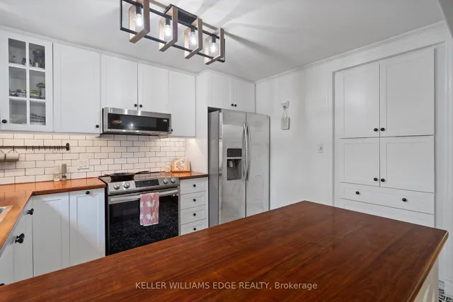 Additional image 20 of 376 OLD GUELPH Rd