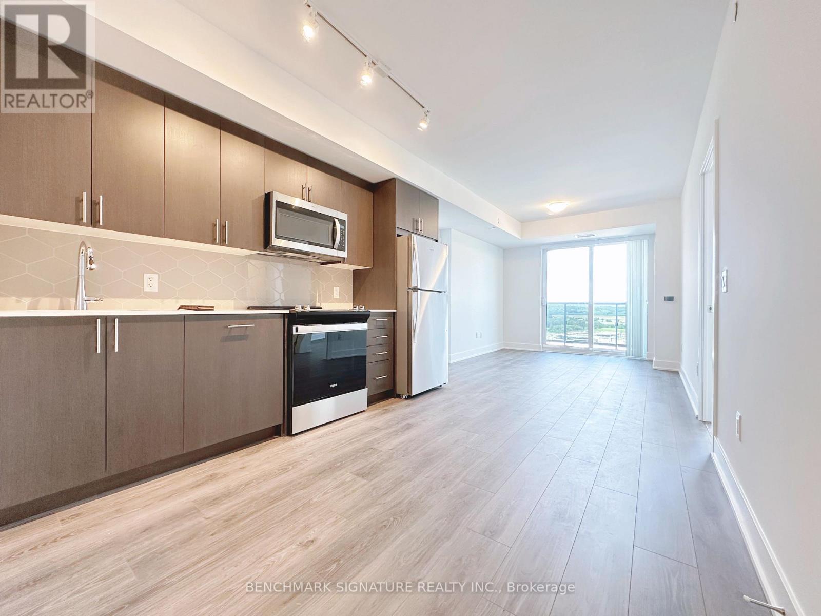 2318 - 2545 SIMCOE STREET N|Oshawa (Windfields), Ontario L1L0W3