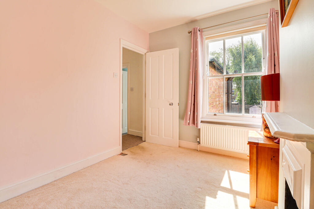 Additional image 15 of Park Mount, Harpenden, Hertfordshire, AL5