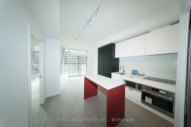 Additional image 4 of 33 Helendale Ave Unit 814