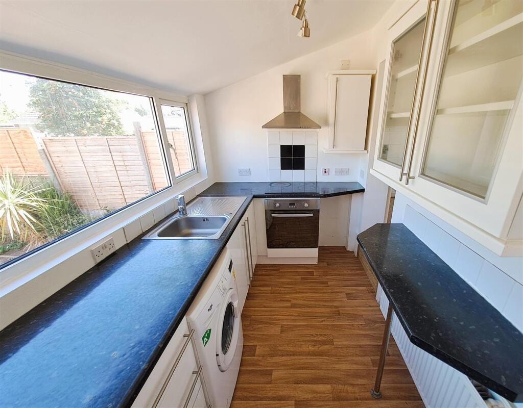 Additional image 4 of Whitecroft Road, Sheldon, Birmingham