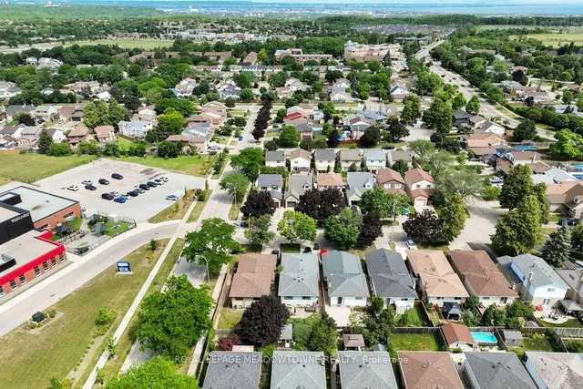 Additional image 42 of 3 Lyton Cres