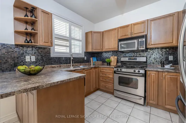 Additional image 17 of 1 Skylar Circ