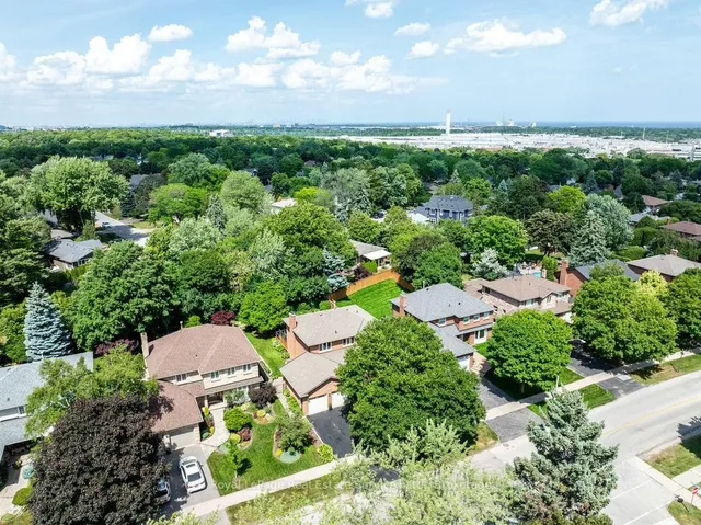 房产图片 47 - 1343 格罗斯文诺街