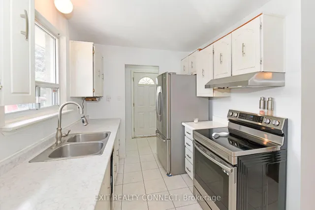 Additional image 11 of 7 Mandarin Cres