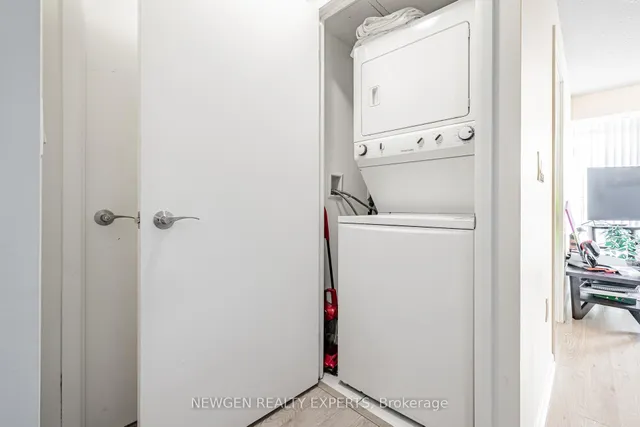 Additional image 17 of 800 Lawrence Ave Unit 704