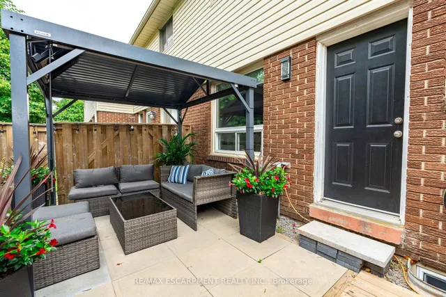 Additional image 30 of 1350 Limeridge Rd Unit 42