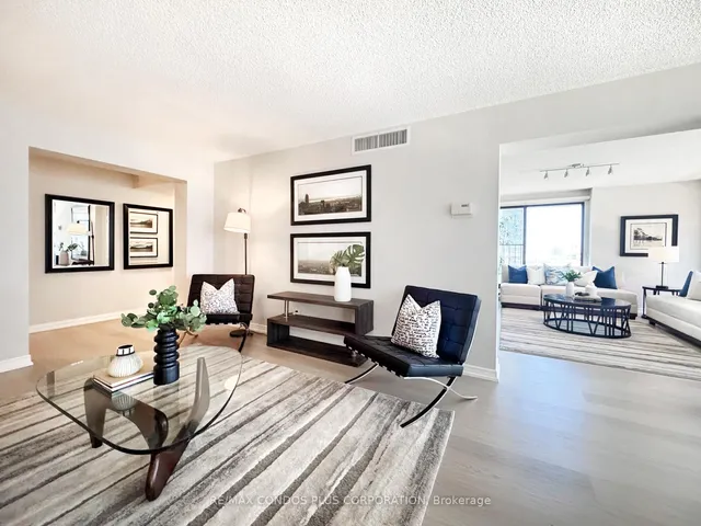 Additional image 15 of 55 Harbour Sq Unit 1917