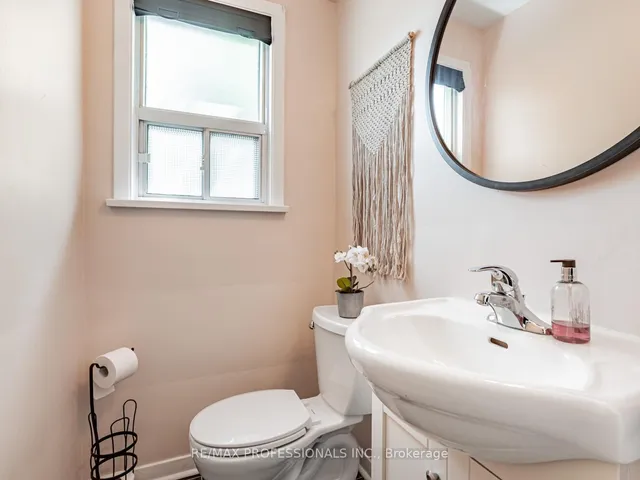 Additional image 11 of 281 Jeffcoat Dr