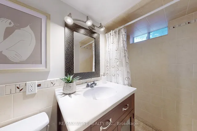 Additional image 33 of 14 Park Lane