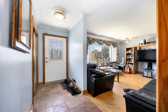 Additional image 8 of 1 DEVERELL Cres