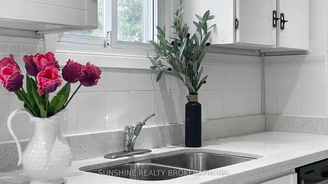 Additional image 14 of 115 Ambercroft Blvd