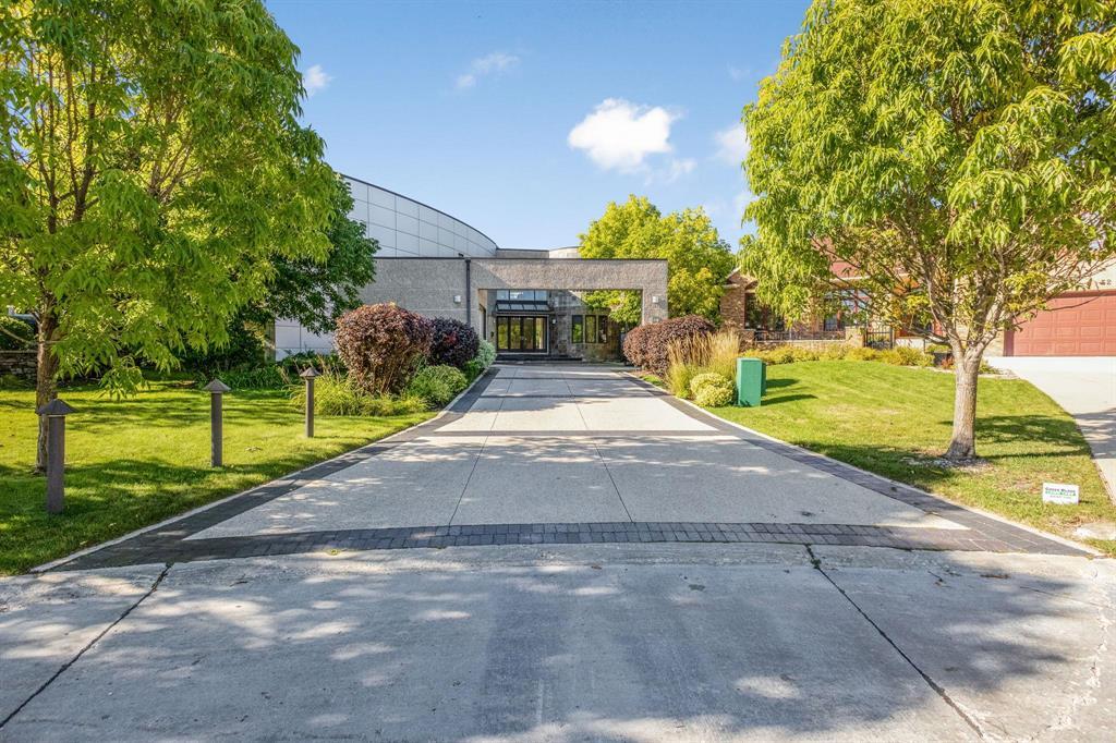 Property image for 48 Bard Place|Winnipeg, Manitoba R3P2N4