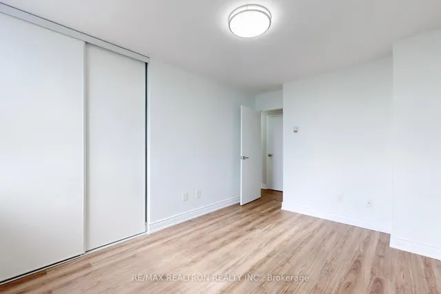 Additional image 28 of 1 Massey Sq Unit 1506