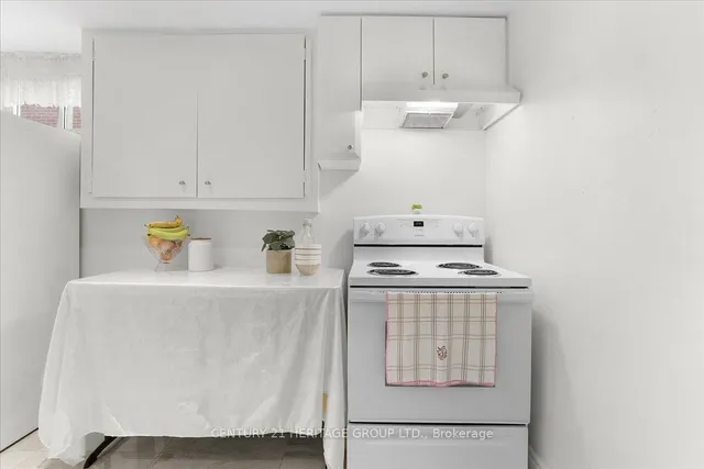 Additional image 32 of 406 Talbot St