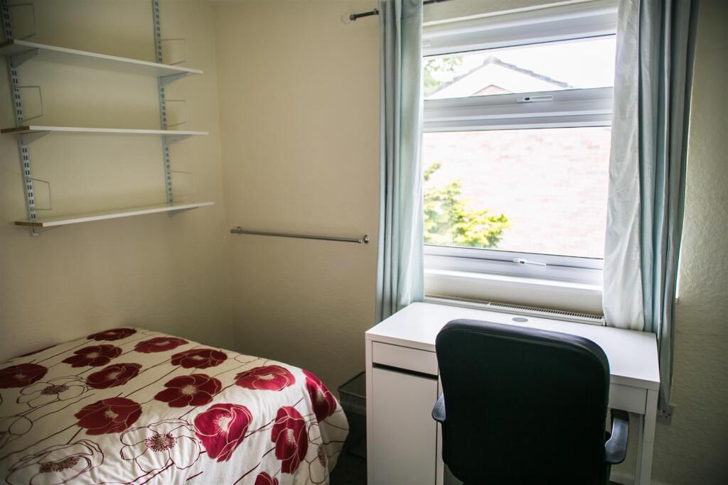 Additional image 27 of Leahurst Crescent, Harborne, Birmingham