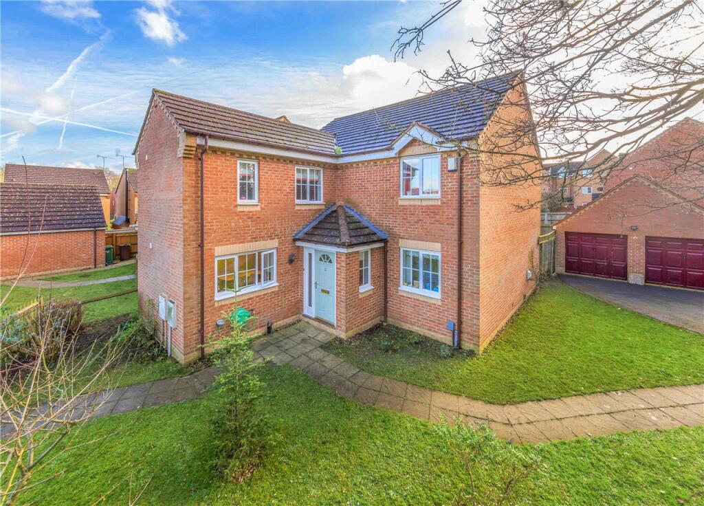 Kay Walk, St. Albans, AL4