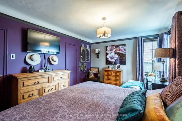 Additional image 15 of 62 Glenview Dr